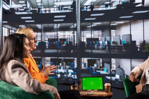 Professional image for Empowering Managers with Collaboration Tools